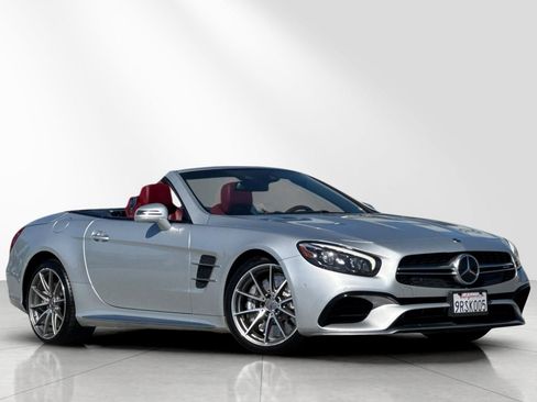 Used 2018 Mercedes-Benz SL 63 AMG image 2