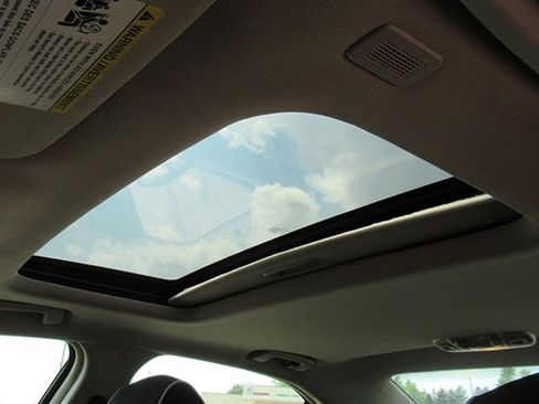 Used 2011 Ford Fusion SE w/ 202A Rapid Spec Order Code image 31