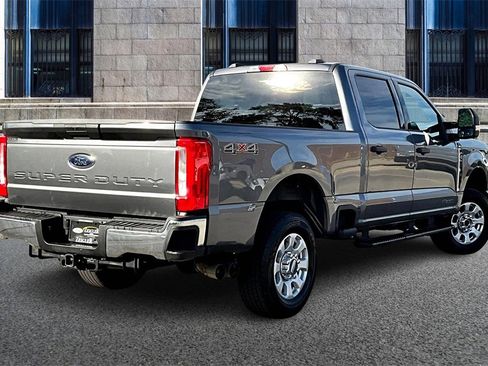 Certified 2024 Ford F250 XLT image 11