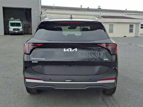 New 2026 Kia Sportage EX AWD/4WD image 6