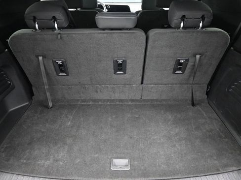 Certified 2025 Chevrolet Traverse LT image 10