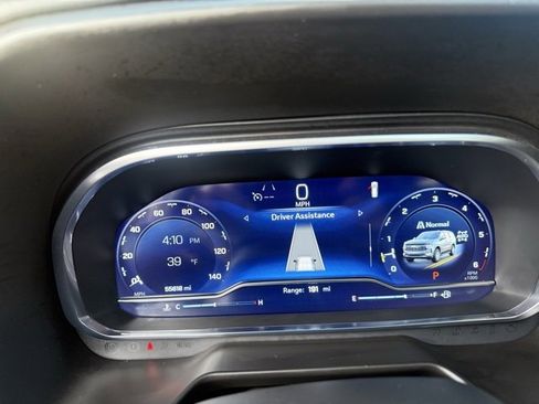 Used 2024 Chevrolet Suburban Z71 w/ Off-Road Capability Package image 27