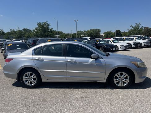 Used 2008 Honda Accord LX-P image 4