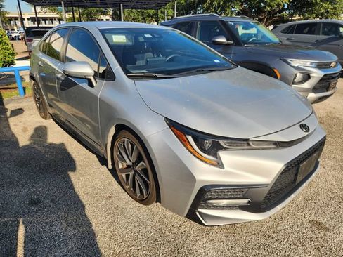 Used 2022 Toyota Corolla SE FWD image 1