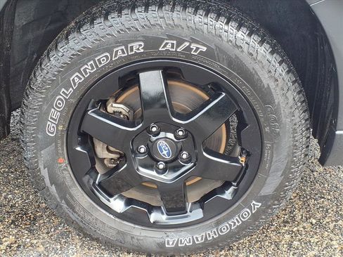 Used 2022 Subaru Outback Wilderness image 17