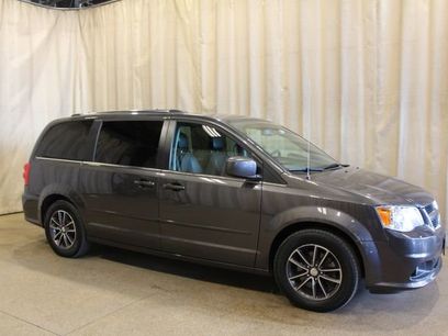 Used 2017 Dodge Grand Caravan SXT