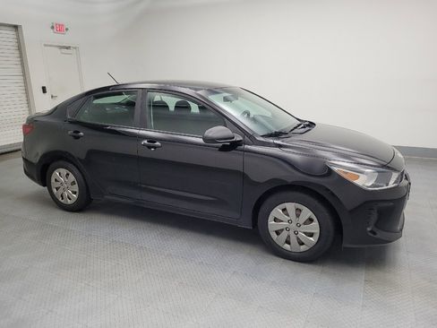Used 2018 Kia Rio LX image 11