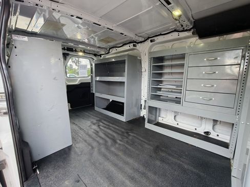 Used 2017 Ford Transit 250 130 Low Roof image 36