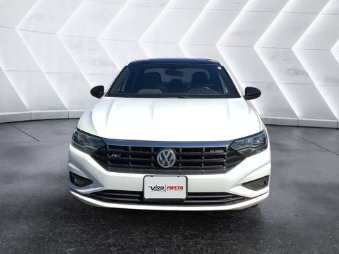 Used 2019 Volkswagen Jetta R-Line image 2