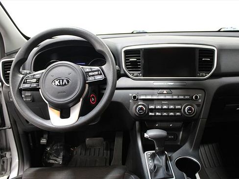 Used 2021 Kia Sportage LX w/ LX AWD Popular Package image 12