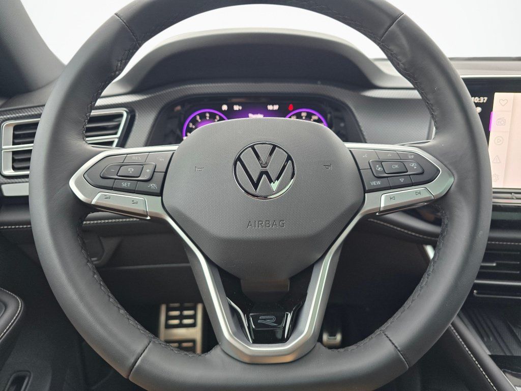 New 2026 Volkswagen Atlas Cross Sport SEL Premium R-Line AWD/4WD image 24