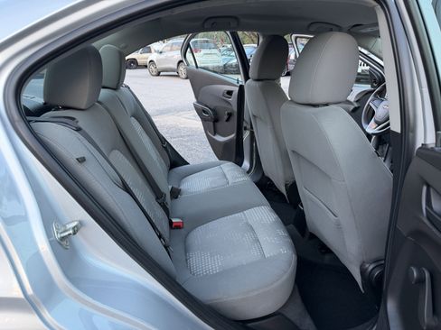 Used 2018 Chevrolet Sonic LS image 17