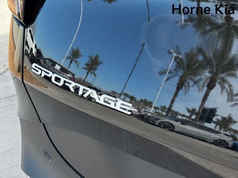 New 2026 Kia Sportage LX FWD image 10