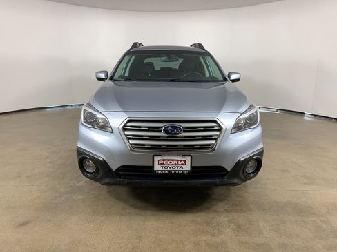 Used 2016 Subaru Outback 2.5i Premium image 3