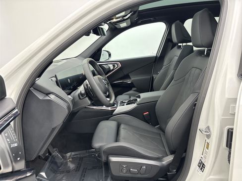 New 2026 BMW X3 xDrive30 w/ Convenience Package image 25