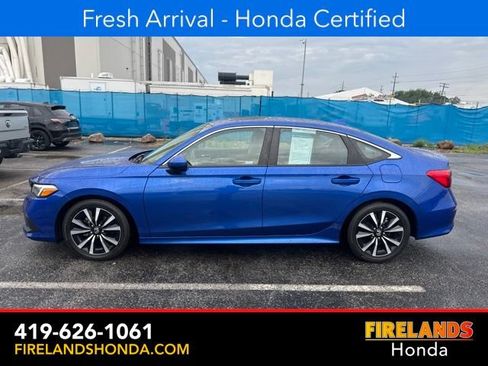 Used 2024 Honda Civic EX image 1
