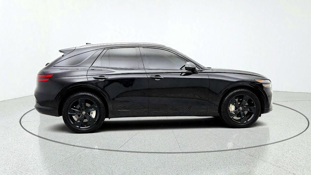Used 2023 Genesis Electrified GV70 w/ Prestige Package AWD/4WD image 4