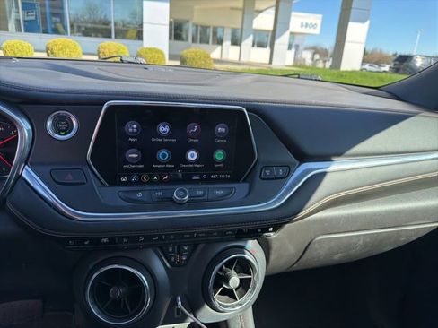 Used 2019 Chevrolet Blazer Premier w/ Sun and Wheels Package image 10