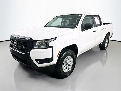 Used 2025 Nissan Frontier S w/ S Utility Package AWD/4WD image 3