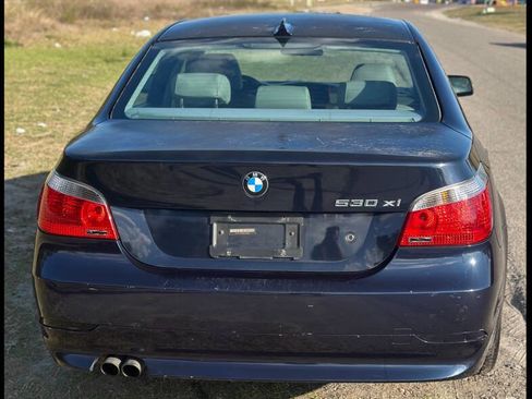 Used 2006 BMW 530xi Sedan image 8