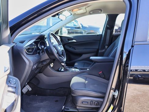 Certified 2023 Buick Encore GX Select w/ Sport Touring Package image 7