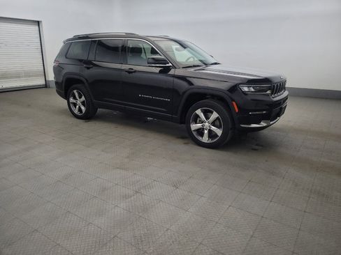 Used 2022 Jeep Grand Cherokee L Limited AWD/4WD image 11