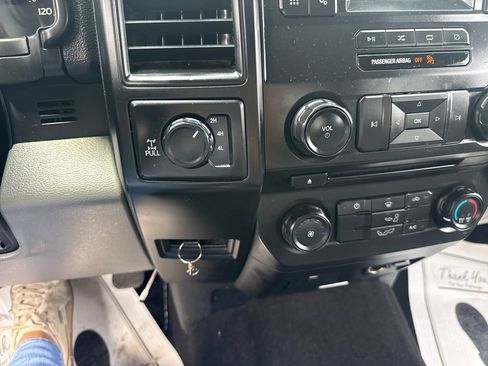 Used 2018 Ford F150 XL w/ Equipment Group 101A Mid AWD/4WD image 34
