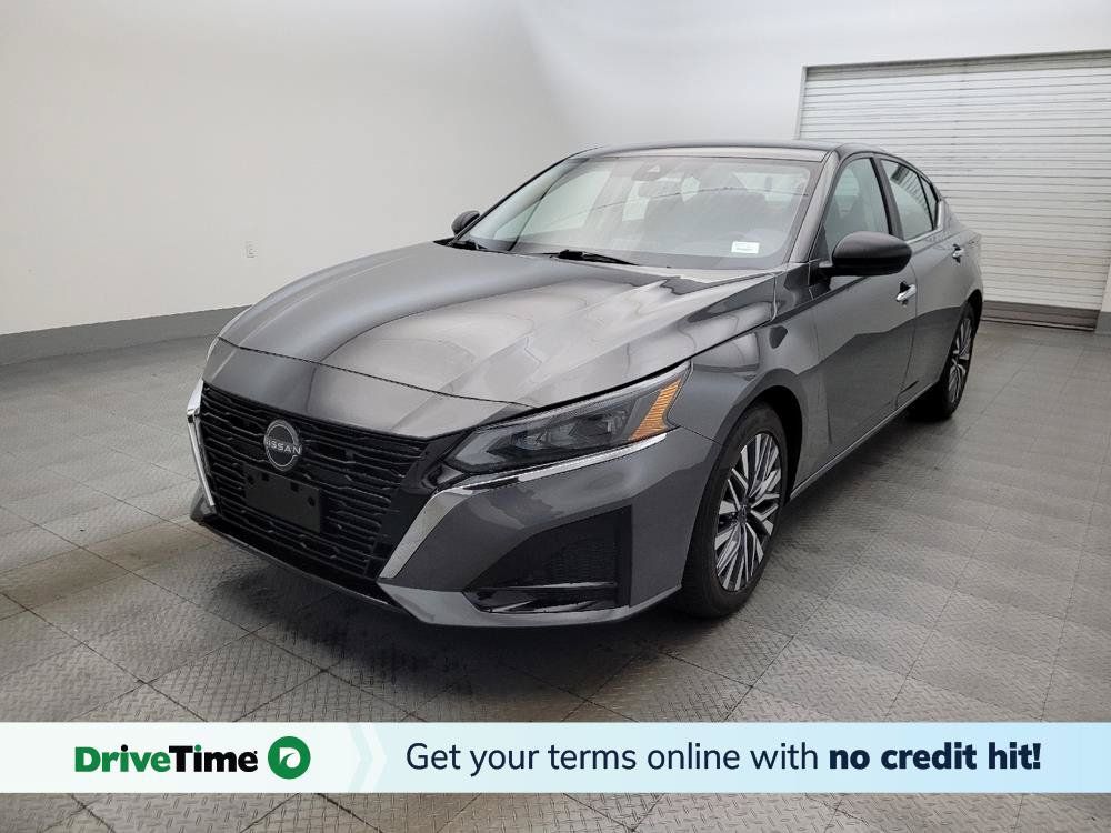 Used 2025 Nissan Altima 2.5 SV FWD image 1