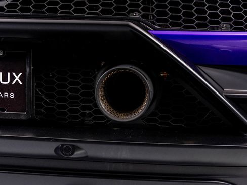 Used 2024 Lamborghini Huracan Sterrato image 20