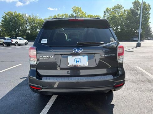 Used 2018 Subaru Forester 2.5i Premium AWD/4WD image 4