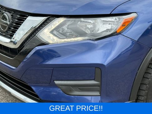 Used 2020 Nissan Rogue SV AWD/4WD image 13