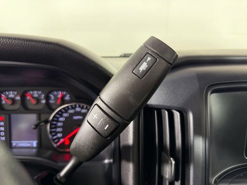 Used 2015 GMC Sierra 1500 2WD Regular Cab image 17