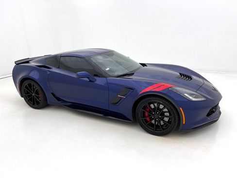 Used 2017 Chevrolet Corvette Grand Sport w/ Carbon Flash Badge Package RWD image 6