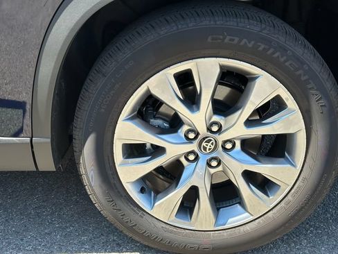 Used 2026 Toyota Grand Highlander AWD Hybrid image 14
