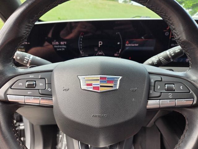 Used 2024 Cadillac XT4 Premium Luxury FWD image 24