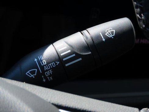 New 2025 Buick Envista Avenir image 32