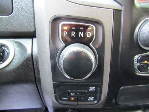 Used 2020 RAM 1500 Express w/ Wheel & Sound Group image 20