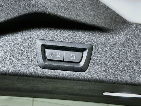 Used 2024 BMW X5 sDrive40i RWD image 31