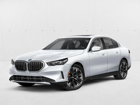 Certified 2026 BMW 530i w/ M Sport Package RWD image 1