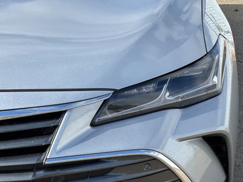 Used 2021 Toyota Avalon Limited w/ Advanced Safety Package FWD image 14
