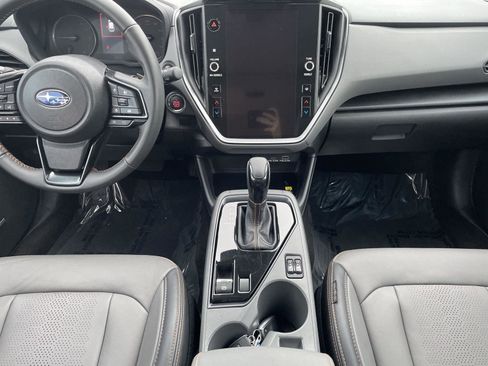 Used 2024 Subaru Crosstrek 2.5i Limited w/ Crosstrek Mirror Package image 19
