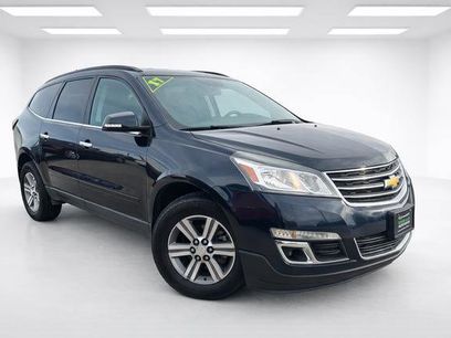 Used 2017 Chevrolet Traverse LT