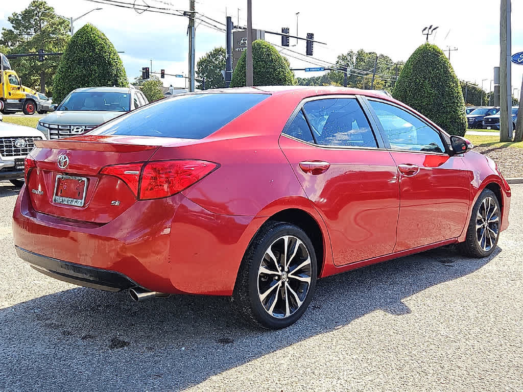 Used 2018 Toyota Corolla SE FWD image 4