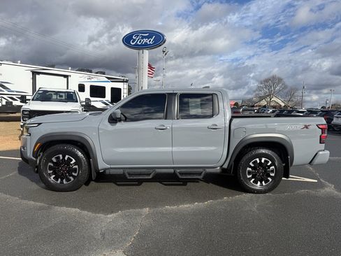 Used 2022 Nissan Frontier Pro-X w/ Technology Package image 7