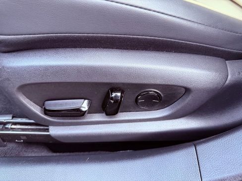 Certified 2021 Lexus ES 350 w/ Premium Package image 19