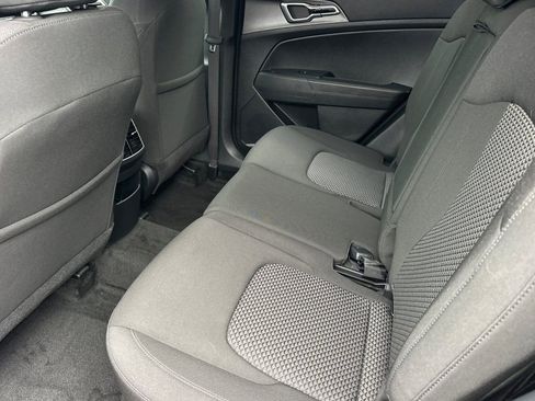 Certified 2024 Kia Sportage LX AWD/4WD image 12
