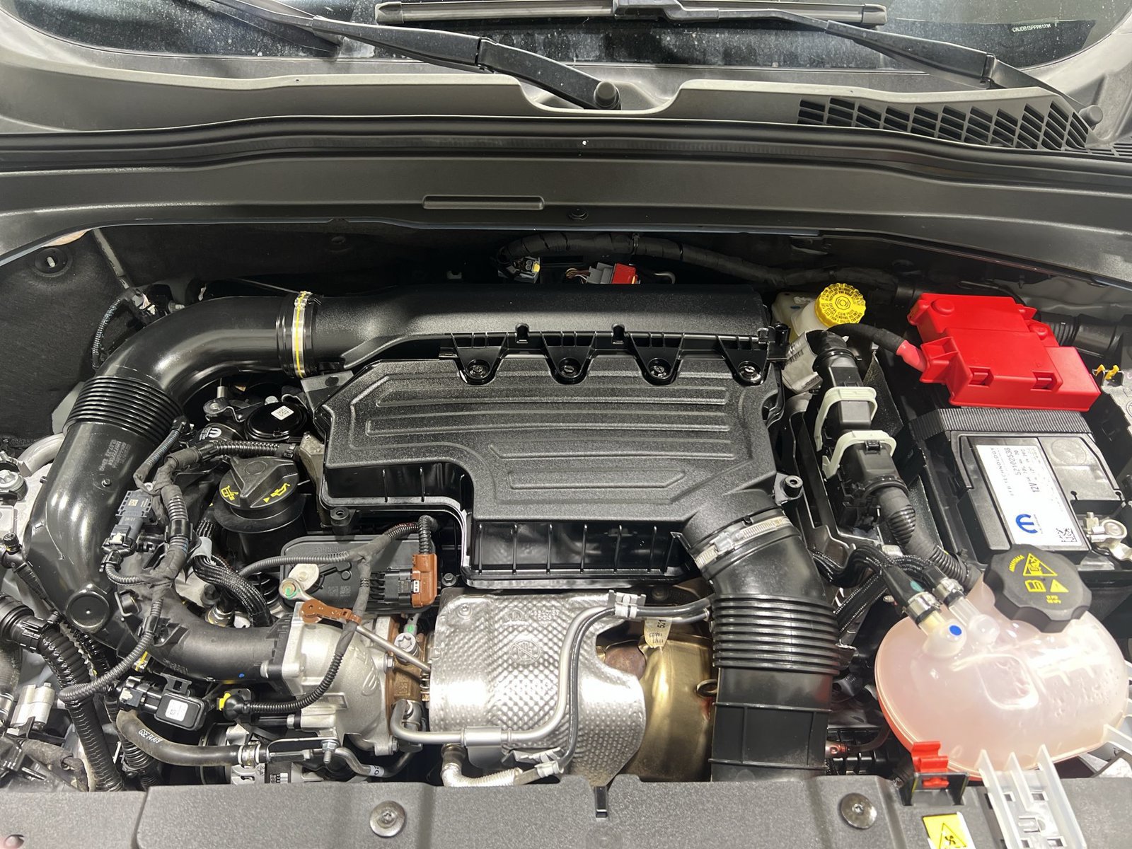 Used 2023 Jeep Renegade Latitude w/ Premium Group AWD/4WD image 25