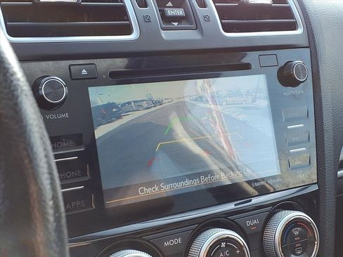 Used 2017 Subaru Forester 2.5i Touring image 18