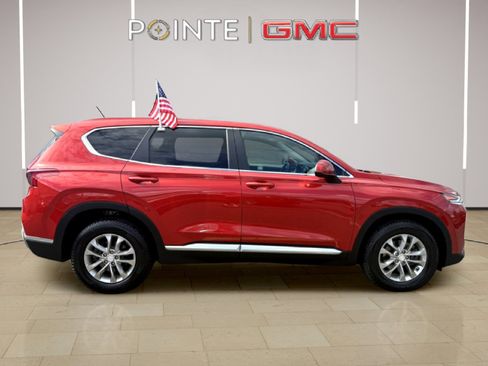 Used 2020 Hyundai Santa Fe SE w/ Cargo Package image 9