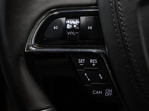 Used 2020 Lincoln Continental AWD w/ Premium Package image 37